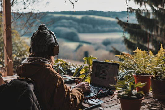 The Perfect Portable Work Setup: What You Really Need (and What You Don’t)